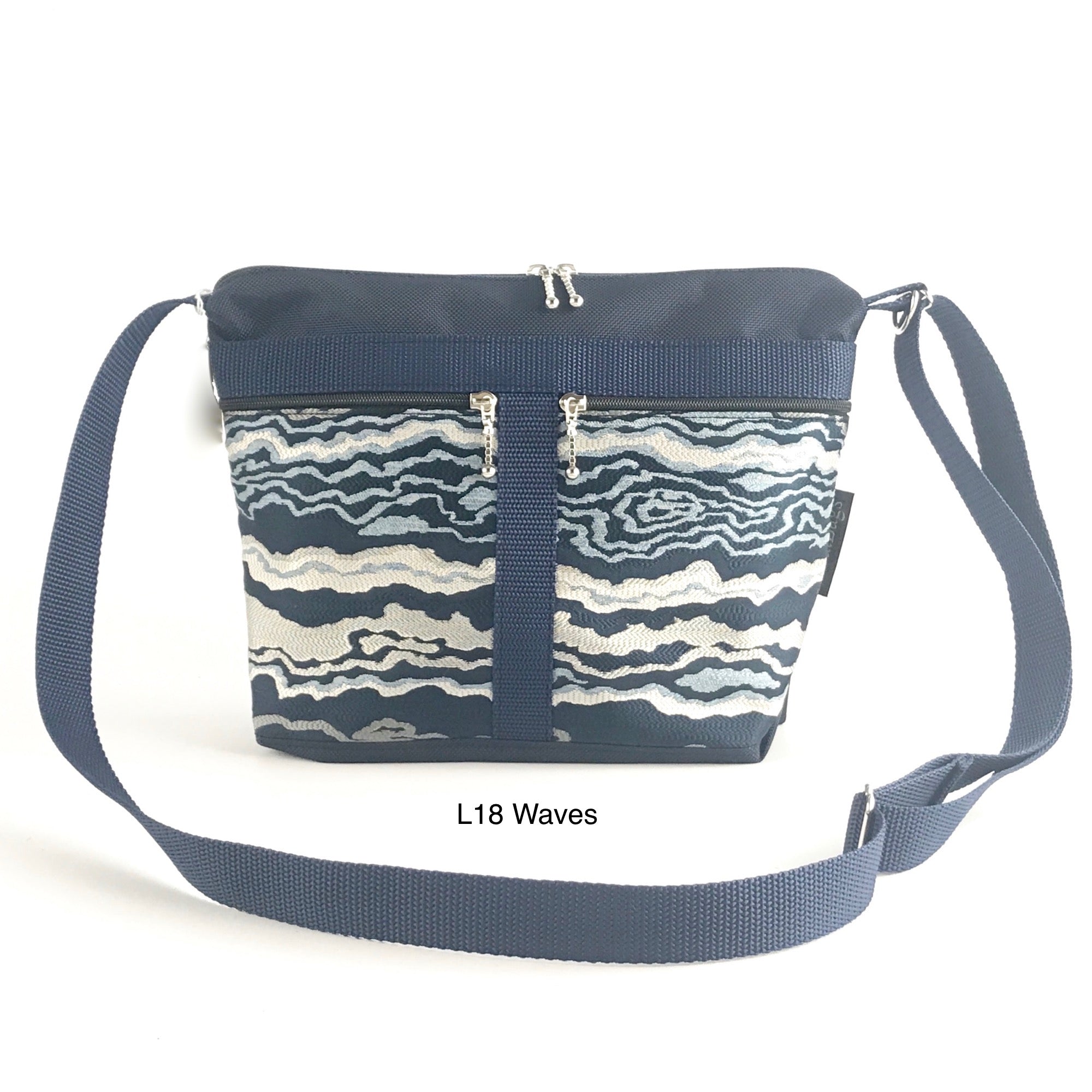 222L medium Organizer Purse in Navy Nylon with fabric accent pockets