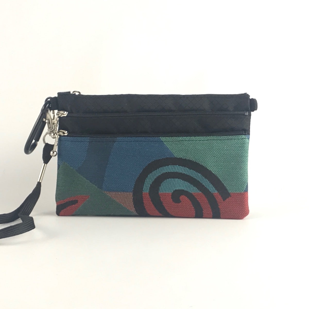 49R 3 zipper organizer with wristlet and carabiner clip