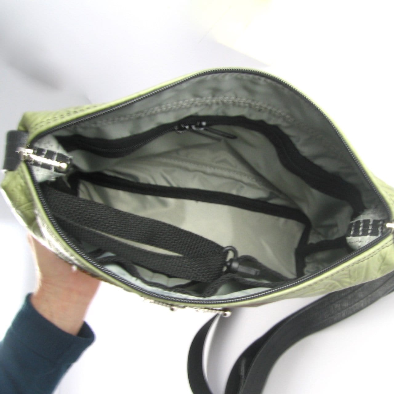 Bibi Small Crossbody Hobo Leather Organizer Purse v221L