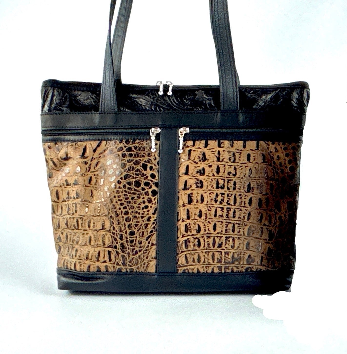 Marley French Satchel V223